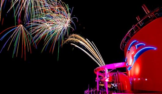 feu d'artifice disney