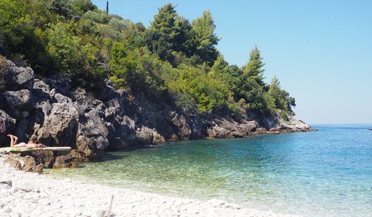 vaja-beach